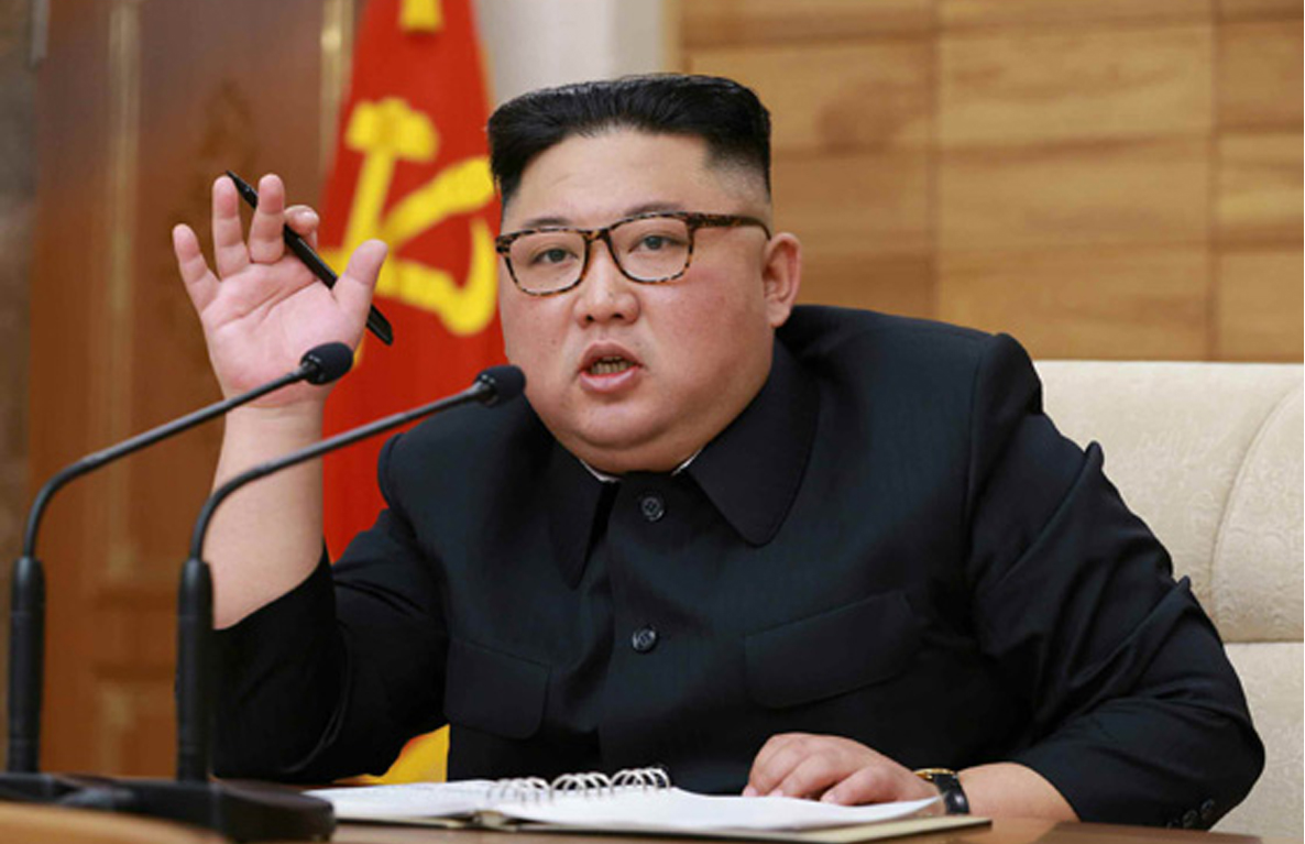 북한 노동신문은 김정은 국무위원장이 지난 9일 노동당 중앙위원회 본부 청사에서 '조선노동당 중앙위원회 정치국 확대회의'를 주재했다고 10일 보도했다. ⓒ노동신문