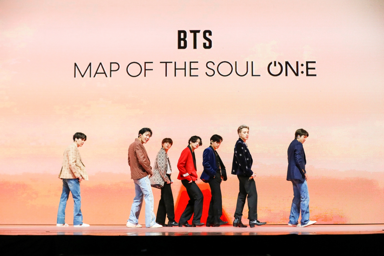 세계적 그룹 '방탄소년단'(BTS)이 10일 오후 두 번째 온라인 콘서트 '맵 오브 더 솔 원(MAP OF THE SOUL ONE)'을 펼치고 있다. 2020.10.10. (사진=빅히트 엔터테인먼트 제공)