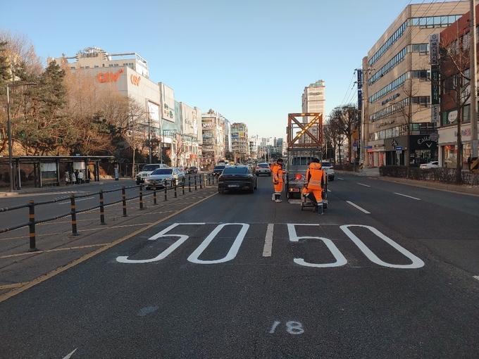 대동우물사거리 노면 교체 후 모습. (사진=경기남부청 제공)